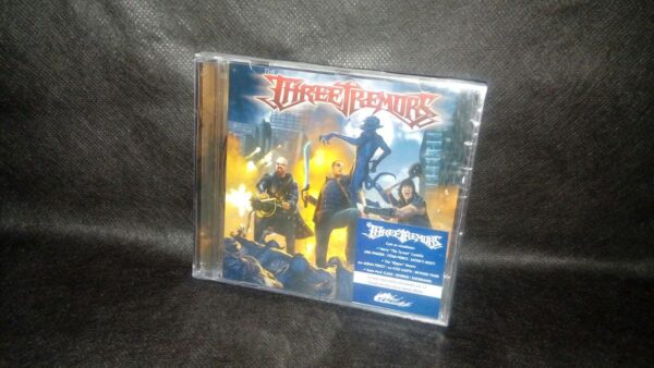 THREE TREMORS - Three Tremors