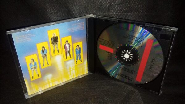 PRETTY MAIDS - Future World - Semi Novo - Imagem 3