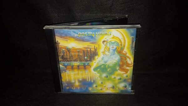 PRETTY MAIDS - Future World - Semi Novo